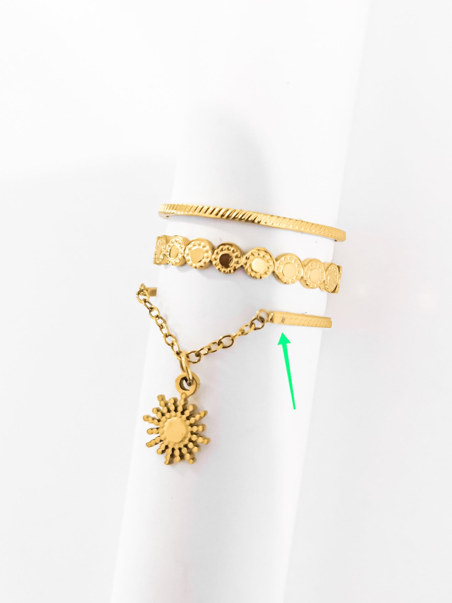 Lot de 6 bijoux avec des défauts