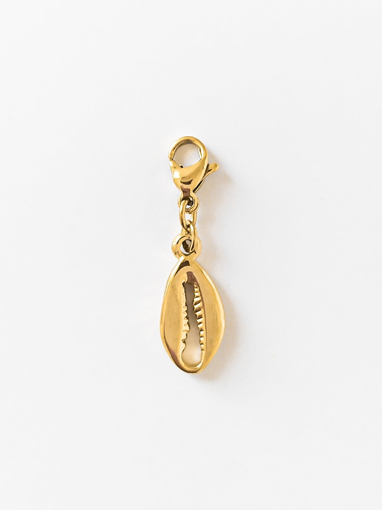 Charm coquillage cyprée