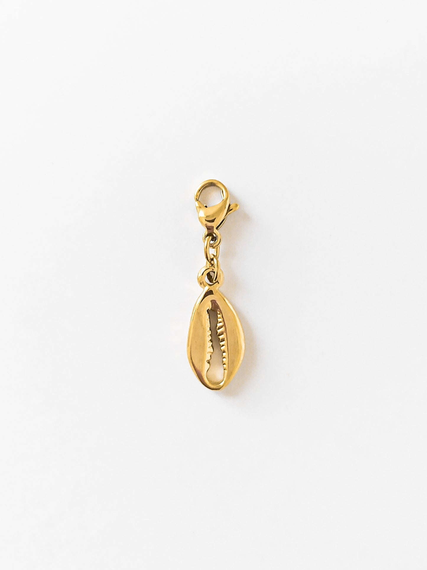 Charm coquillage cyprée