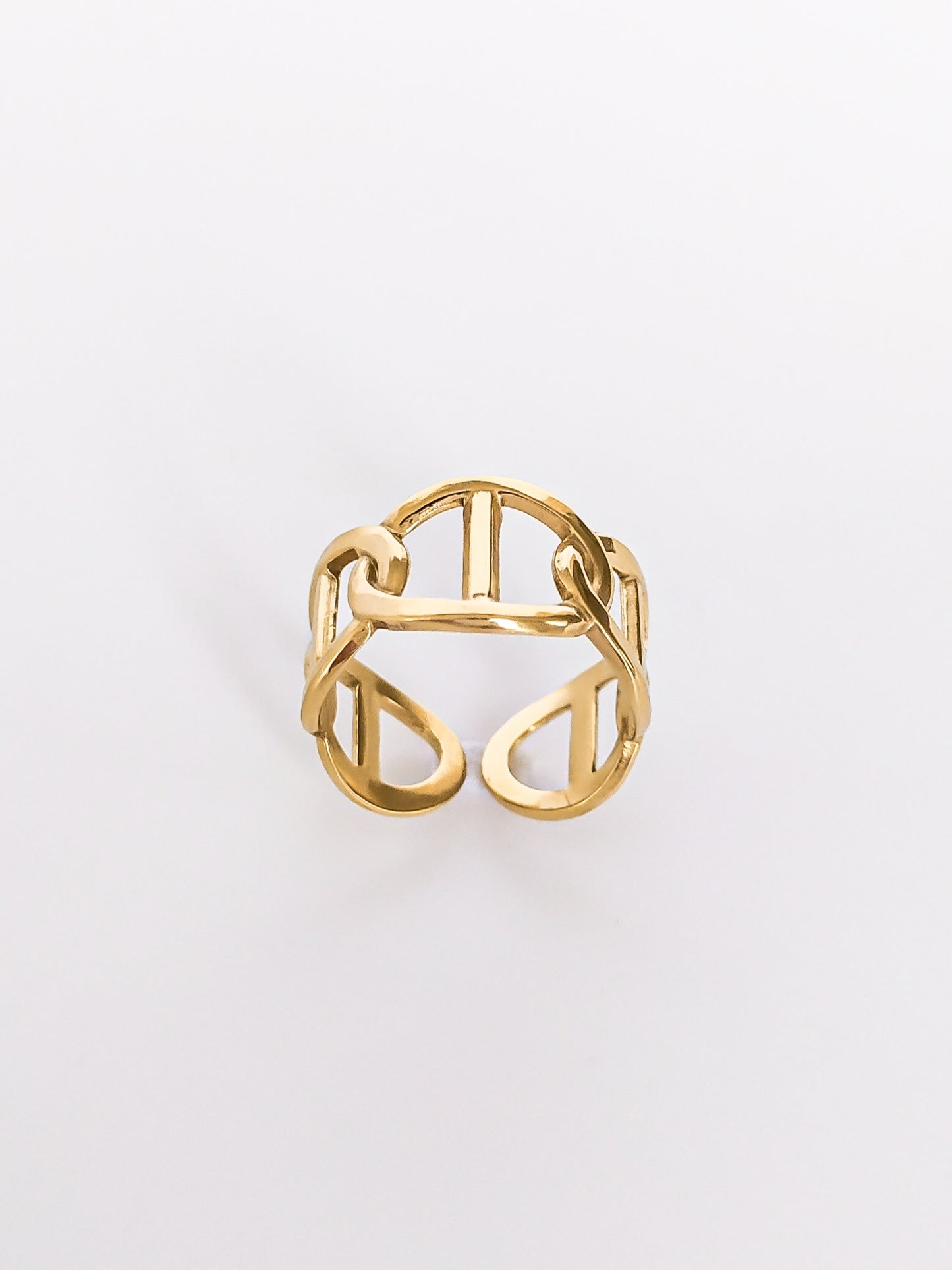 Diana ring